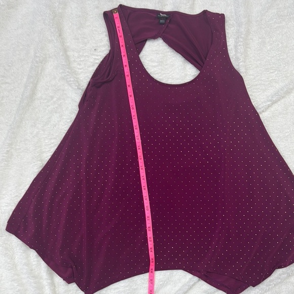 Rock & Republic Purple Asymmetrical Cutout Tank Top studded - Picture 2 of 5